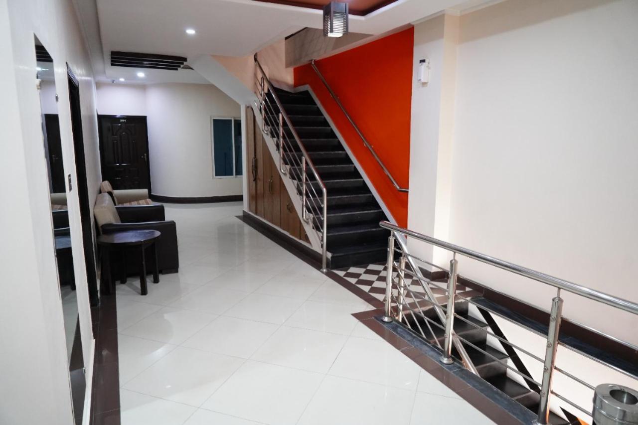 Midtown Hotel Rawalpindi Extérieur photo