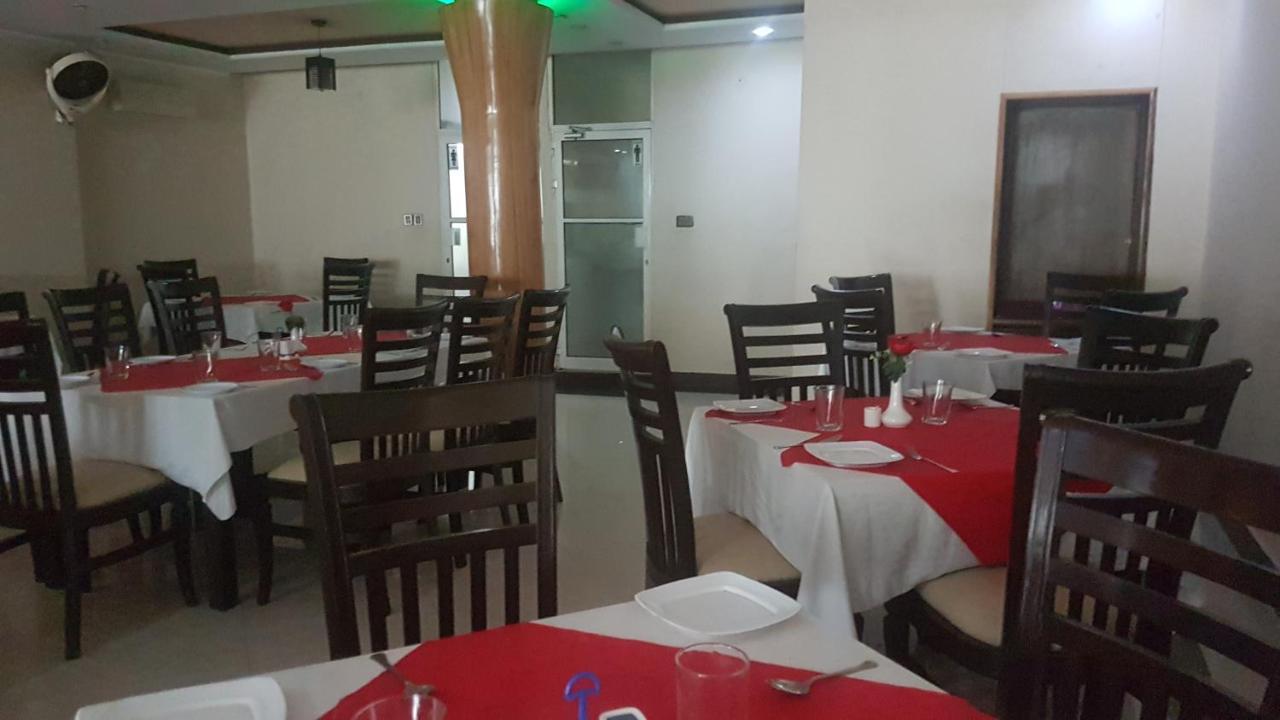 Midtown Hotel Rawalpindi Extérieur photo