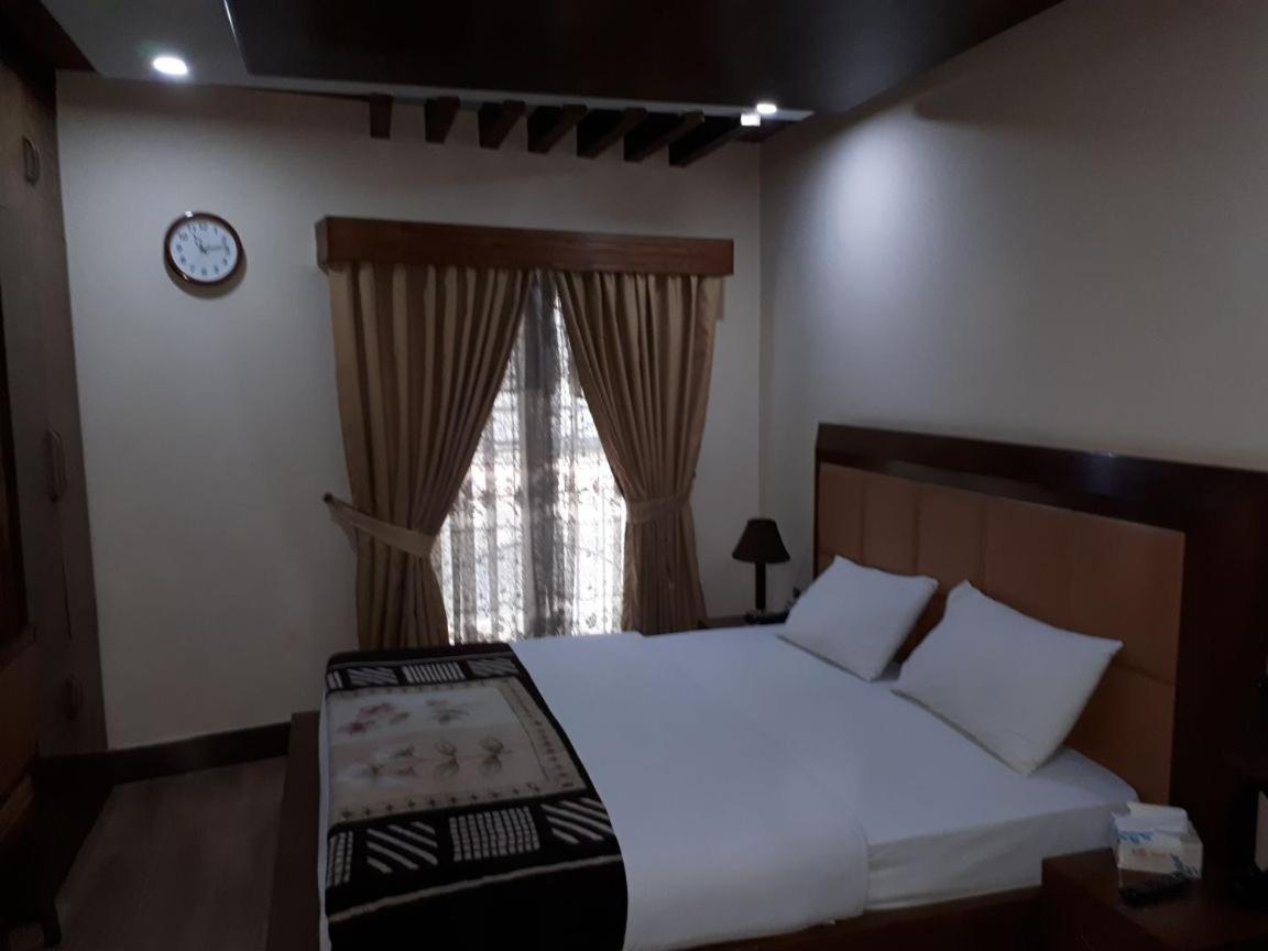 Midtown Hotel Rawalpindi Extérieur photo