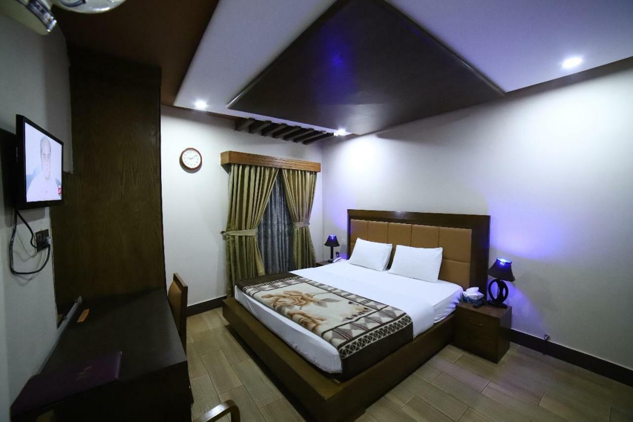 Midtown Hotel Rawalpindi Extérieur photo
